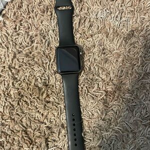Black Smartwatch with Silicone Band (doesn’t work)